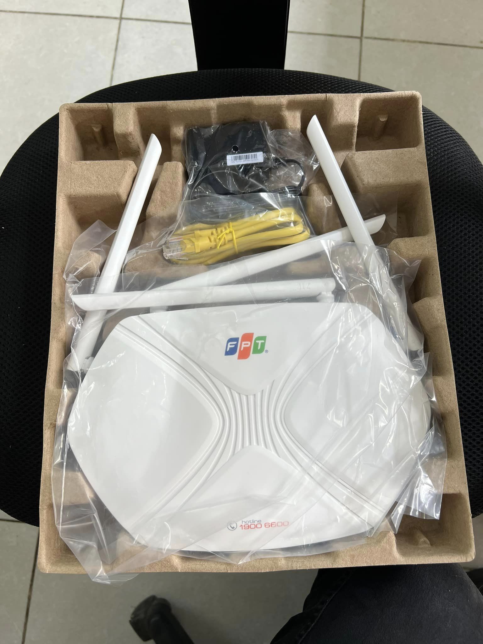 model_wifi6_fpt_ax1800az
